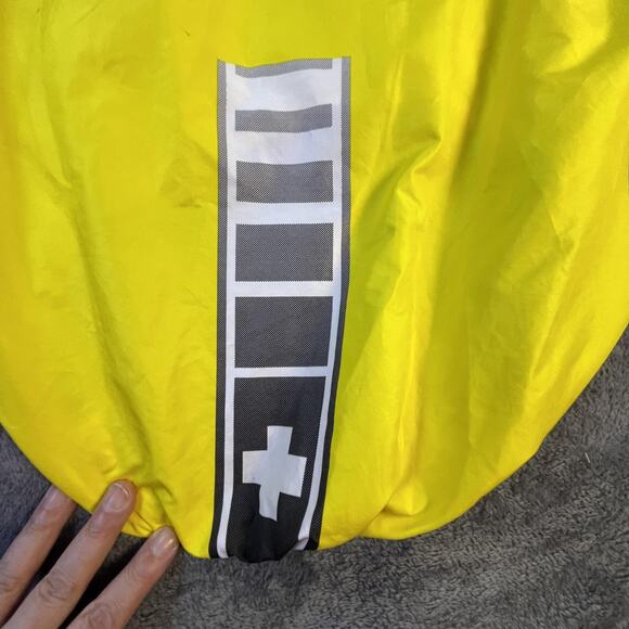 Assos Jacket Mens XL Yellow Black Cycling Windbreaker Reflective Swiss Made - Picture 5 of 12